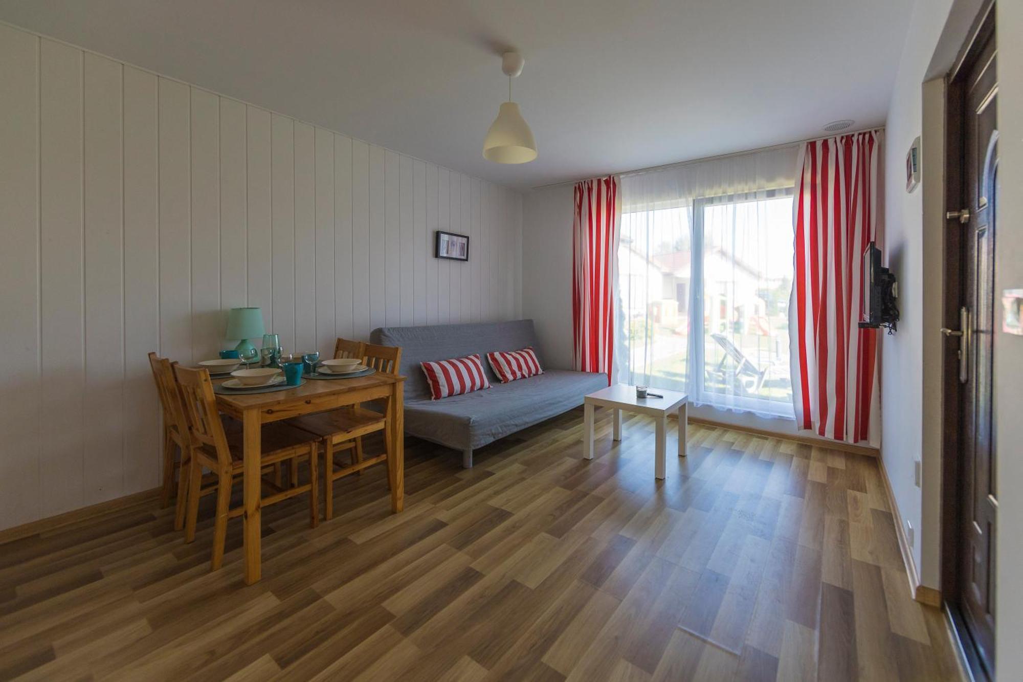 Bursztyn II Domki Apartamenty Pokoje W Sarbinowie Blisko Morza Sarbinowo Exterior foto